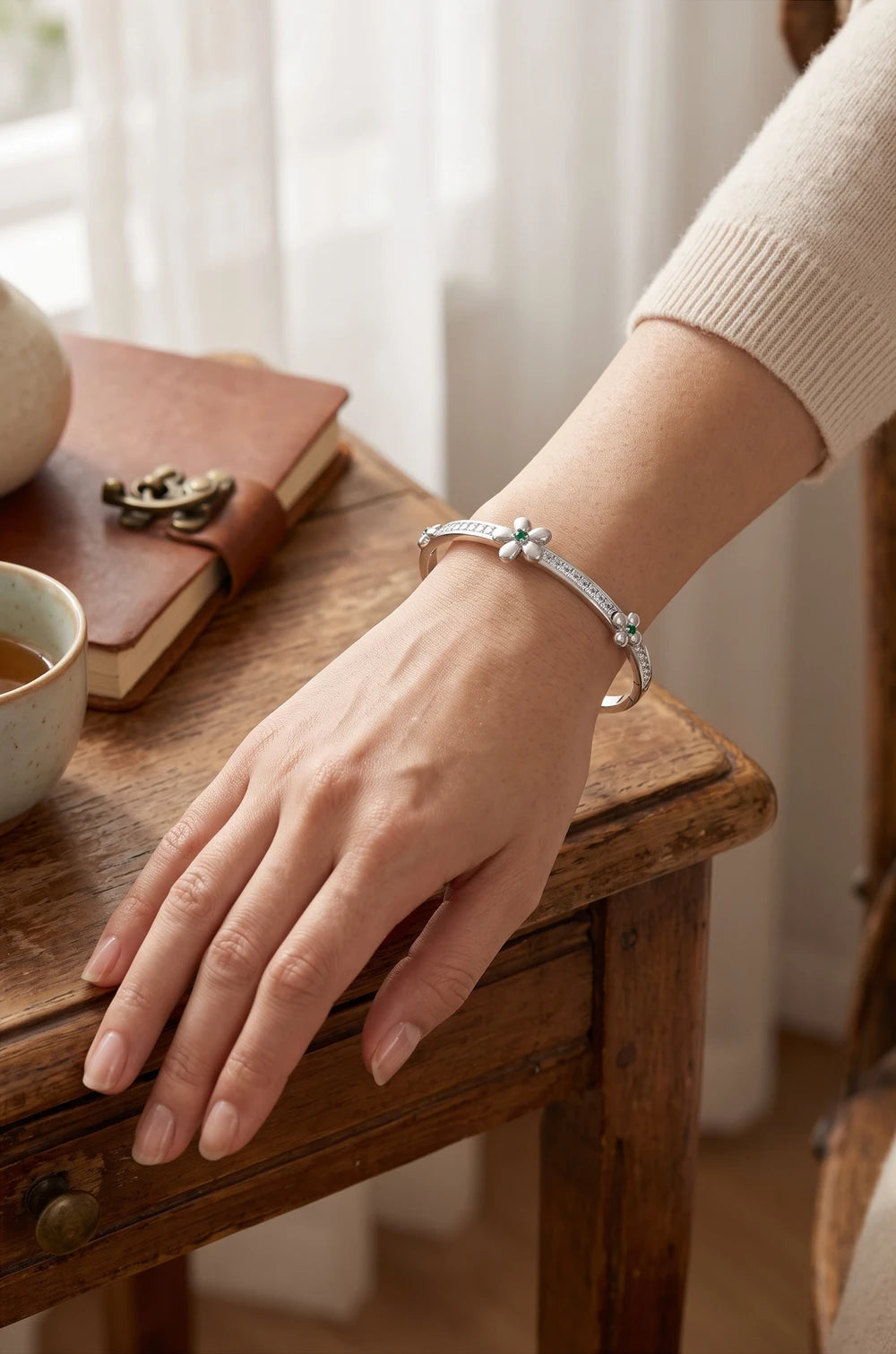 Stainless Steel Floral Crystal Bangle Bracelet – Gold or Silver