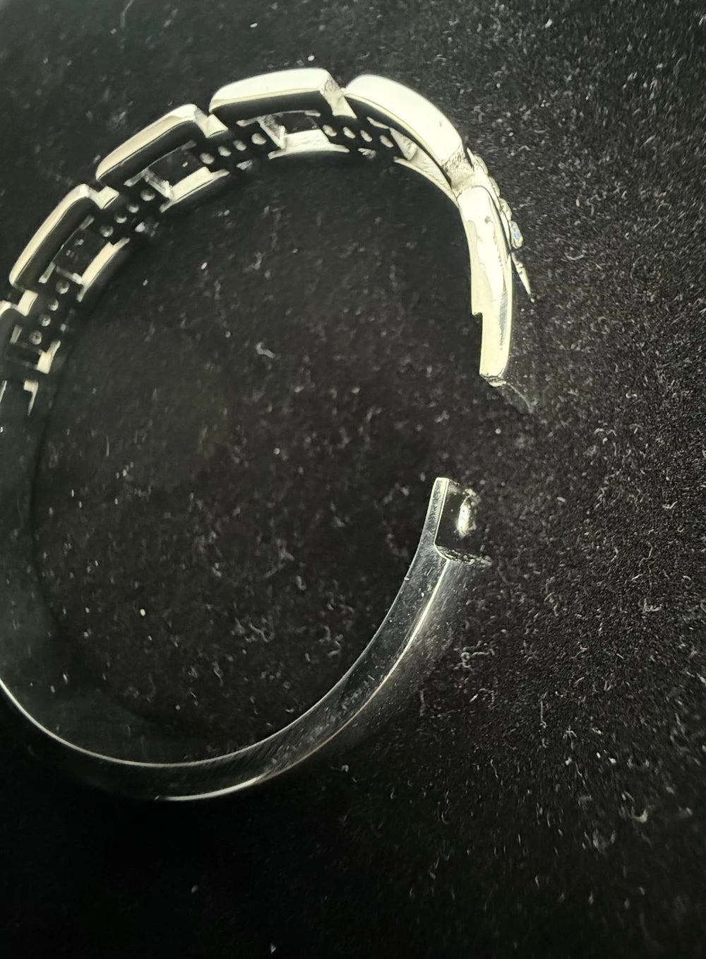 Geometric Crystal Link Stainless Steel Bangle Bracelet – Gold or Silver