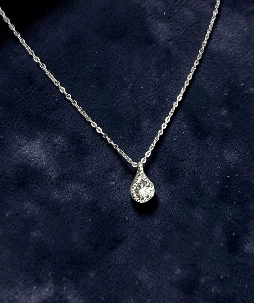 1 Carat Round Moissanite Teardrop Pendant Necklace – Silver Tone Halo Necklace with GRA Certificate & Jewelry Box 7064